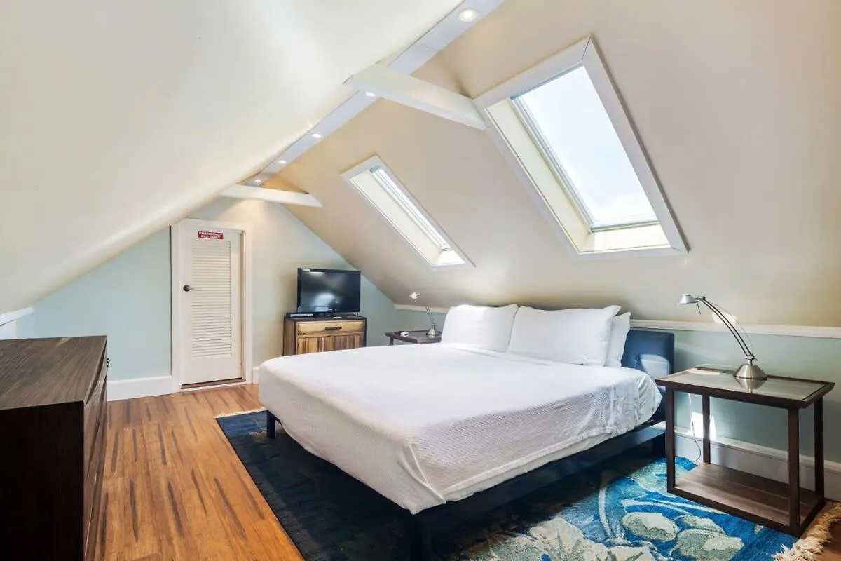 Sky Loft In Key West Villa